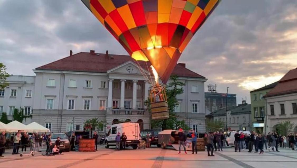 Pensjonat Widok Rynek -Parking Kielce Exterior photo