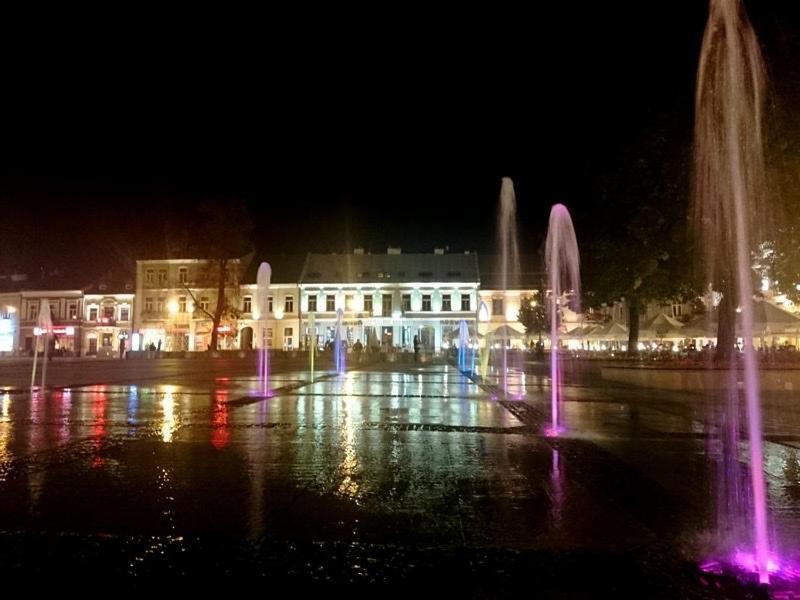 Pensjonat Widok Rynek -Parking Kielce Exterior photo