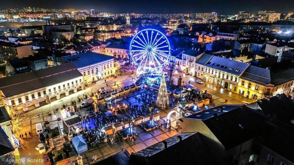 Pensjonat Widok Rynek -Parking Kielce Exterior photo